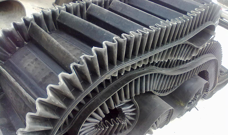 橡胶挡边（大倾角）带